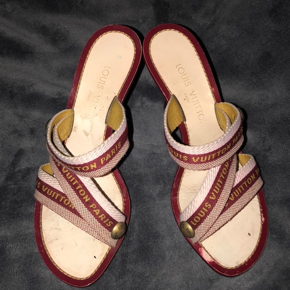 Authentic Louis Vuitton heels - Picture 2 of 3